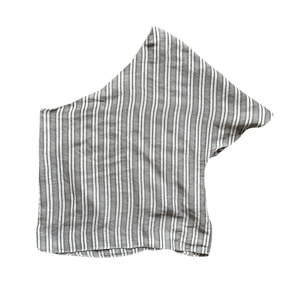 Vici One Shoulder One Shoulder Flutter Sleeve Blouse Size L - Picture 5 of 7